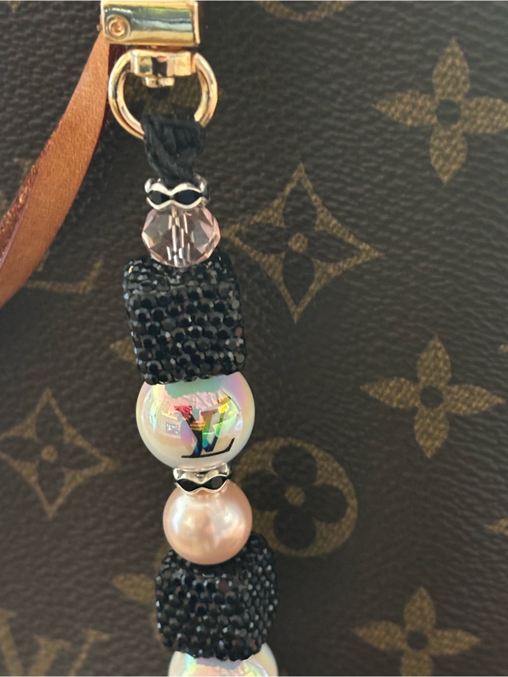 Louis Vuitton Rhinestone Cube Bag Charm 6 inches - Picture 4 of 4